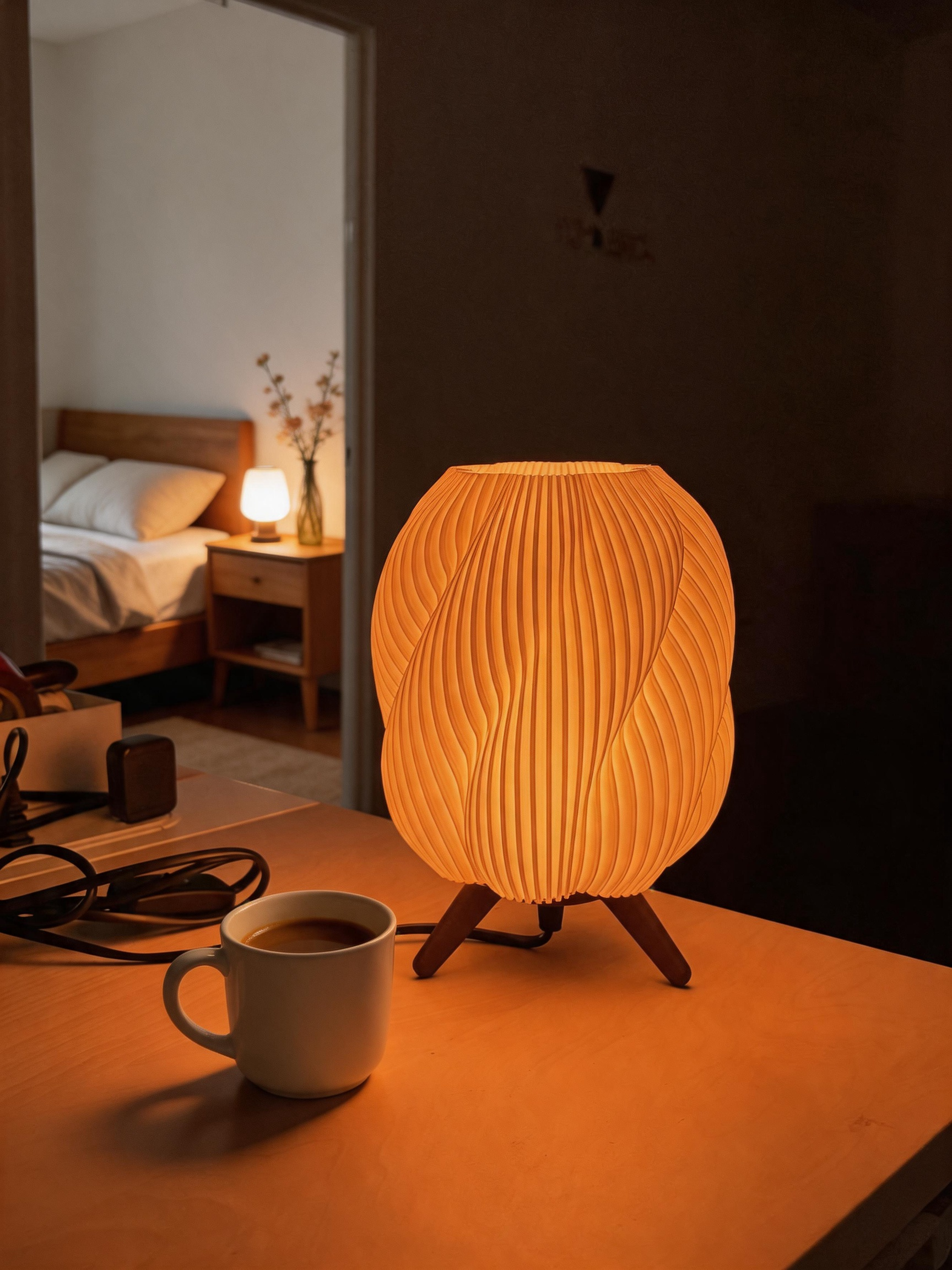 KOEN Stripe Vortex Lamp